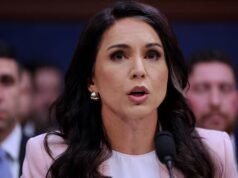 圖爾西·加巴德 (Tulsi Gabbard) 因丈夫被診斷出癌症而辭去美國情報部門負責人職務