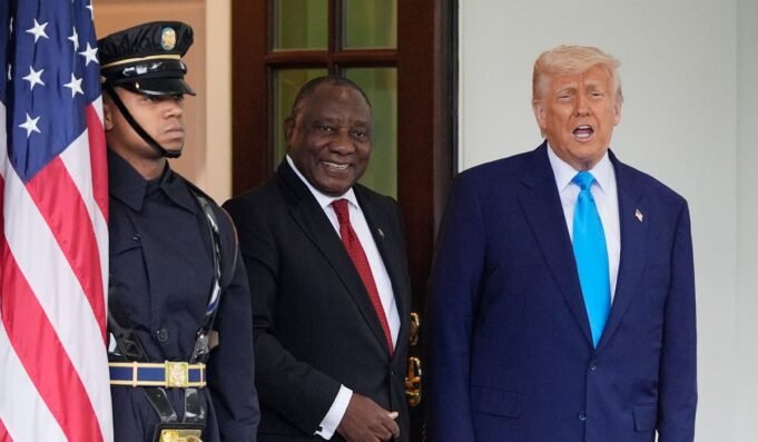 1779915996_Trump_Refugees_786_6_c0-0-4637-2704_s1200x700.jpg