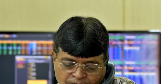 17sep-broker.jpg