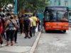 由於燃料危機,古巴將公共汽車和火車班次減少到最低限度