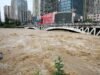 中國暴雨洪水造成至少22人死亡