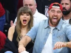 泰勒絲 (Taylor Swift) 和特拉維斯凱爾斯 (Travis Kelce) 在總決賽第三場比賽中大放異彩