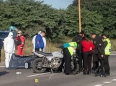 一名年輕摩托車手在胡胡伊省與一輛卡車相撞後喪生