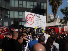 約 300 名日產工人在 L’Hospitalet 總部抗議 ERE