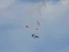 芒廷霍姆空軍基地墜毀事故:兩架海軍飛機在愛達荷州航展上相撞,四名機組人員倖存