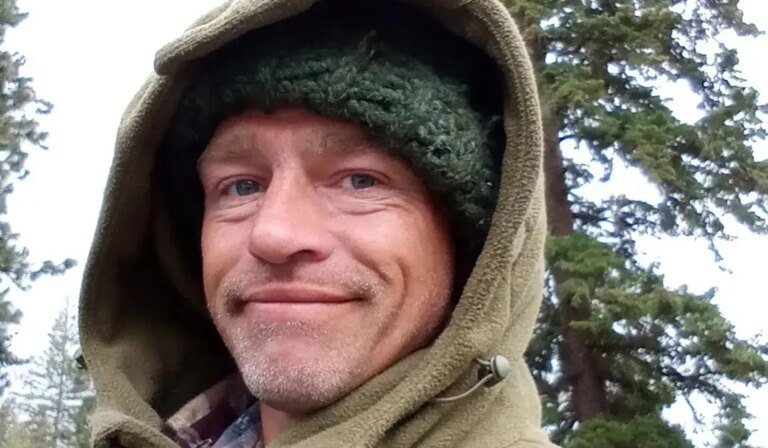 阿拉斯加叢林人布朗在搜尋後死亡，享年 43 歲