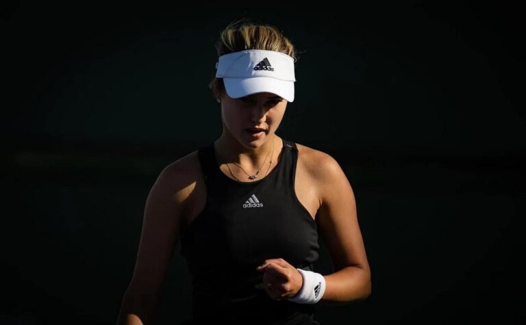觀看：法網比賽以不愉快的方式結束，WTA 球星們握手冷淡