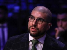 阿里爾·赫爾瓦尼 (Ariel Helwani) 指責魯西·卡拉諾 (Rousey-Carano) 對長時間賽後採訪的強烈反對