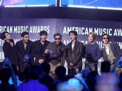 防彈少年團 (BTS) 亮相美國音樂獎:韓國流行音樂組合特別亮相