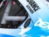 兩屆 NASCAR 冠軍凱爾布希 (Kyle Busch) 在印第安納波利斯 500 英里賽上致敬