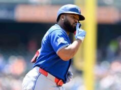 小格雷羅 (Guerrero Jr.) 打破頹勢的全壘打為藍鳥隊贏得系列賽勝利