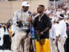 「我沒有那麼多…」:迪昂桑德斯 (Deion Sanders) 因購買 3 萬美元而讓兒子陷入尷尬境地