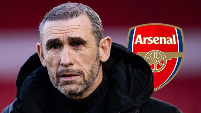 F365-One-Badge-Martin-Keown-Arsenal-1.jpg