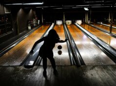如果您是認真的保齡球運動員,您需要了解更多有關 Bowling Lane Oil 的信息