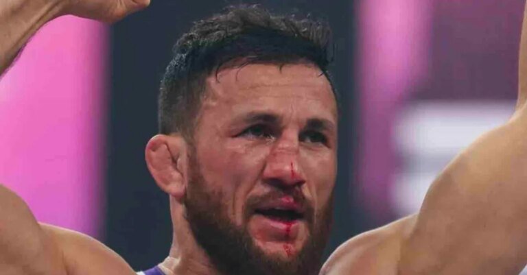 梅拉布·德瓦利甚維利 (Merab Dvalishvili) 在與弗蘭基·埃德加 (Frankie Edgar) 摔跤時鼻子再次骨折