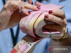 美國對伊朗發動新一輪攻擊後盧比走軟