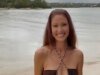 香農伊麗莎白 (Shannon Elizabeth) 身穿泳衣參加 OnlyFans 項目