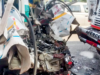 拉金布爾高速公路上貨車與卡車正面相撞,造成十人死亡。
