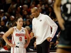 神秘隊 HC 轉移了 WNBA 官員的指責,揭示了球隊在連續第二場失利後的主要擔憂