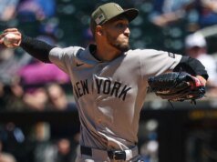 失去洋基隊 22 歲投手後亞倫·布恩 (Aaron Boone) 掉頭