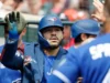 24 歲藍鳥隊球星在實現 MLB 夢想後透過情感訊息向已故父親的遺產致敬