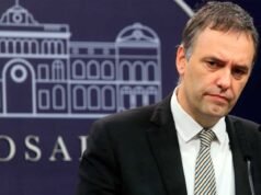 近 30 年的抵押貸款使曼努埃爾·阿多尼 (Manuel Adorni) 資產調查案件變得更加複雜