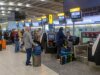 由於技術故障,英國航空公司在希思羅機場發生大規模行李故障