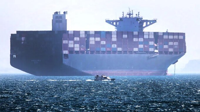 container-ship-strait-hormuz-iran-ap-fox-news-optimized.jpg