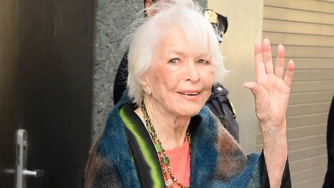 ellen-burstyn-new-york-fox-news-001.jpeg
