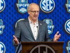 Greg Sankey 明確表示,SEC 尚未開始討論 16 隊 CFP 格式,該格式屬於十大聯盟。