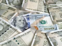 盧比兌美元收在歷史低點96.35