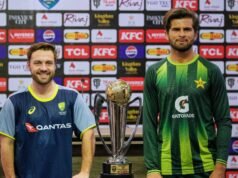 PAK vs AUS 即時比分,第 1 場 ODI:巴基斯坦贏得擲骰並選擇對澳洲保齡球
