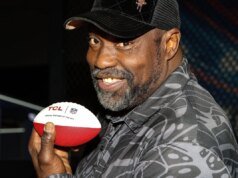 在突然退出科羅拉多州一個月後,沃倫·薩普(Warren Sapp)對迪昂·桑德斯(Deion Sanders)的態度非常明確
