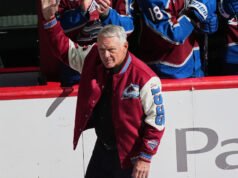 克勞德·勒米厄 (Claude Lemieux) 的大腦將捐贈給波士頓大學 CTE 中心