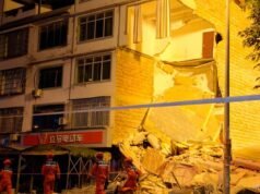 中國:5.2級地震造成兩人死亡7,000多人疏散