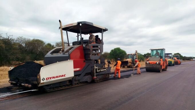 trabajo-vialidad-nacional-ruta-9-553990-124448.jpg