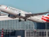波音公司在周年紀念日向美國航空交付第 100 架 737 MAX