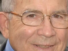 唐納德·E·紐豪斯 (Donald E. Newhouse) 去世:報紙出版商享年 96 歲