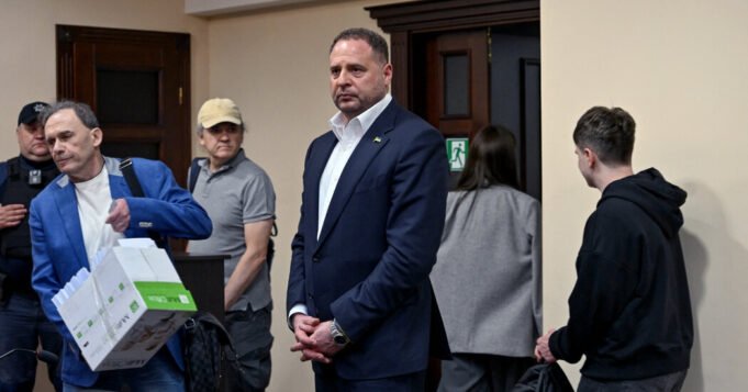 01int-ukraine-corruption-01-jmzg-facebookJumbo.jpg