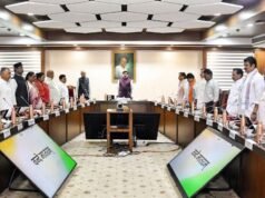 拒絕唱歌 Vande Mataram 的剛果市議員被拒絕保釋