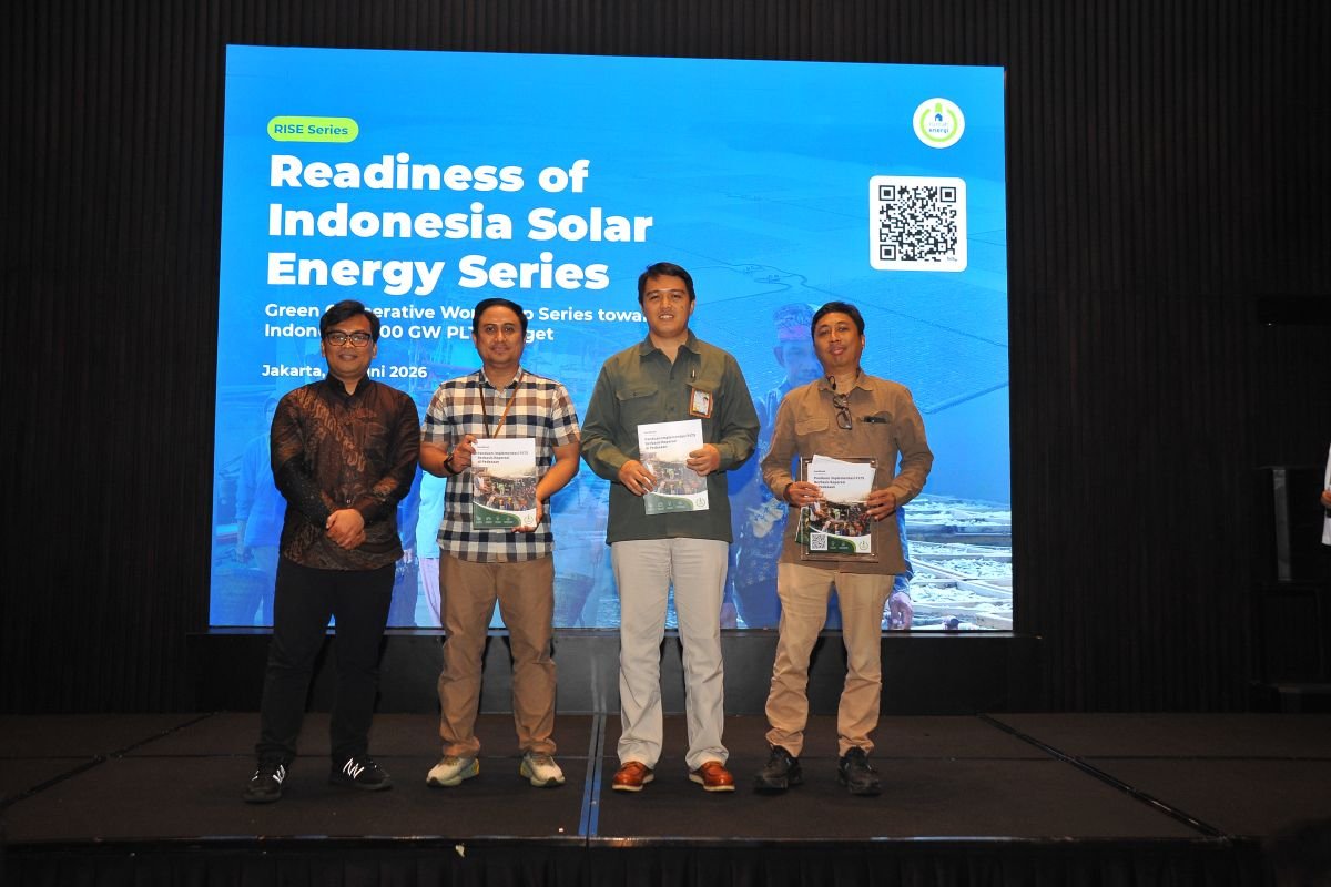 Kemenkop-Rumah Energy 促進合作社在推動能源轉型中的作用