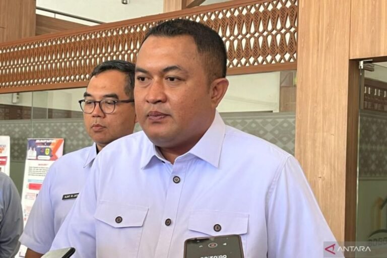 茂物攝政王就建設勒巴克-茂物-蘇加武眉軸線發表講話