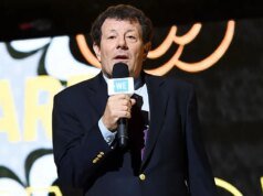 《紐約時報》評論了尼可拉斯克里斯托夫關於捐贈者披露的專欄。