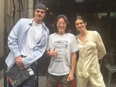 肯達爾詹納 (Kendall Jenner) 與雅各布艾洛迪 (Jacob Elordi) 一起主演,他們在日本繼續浪漫假期,並與披薩約會