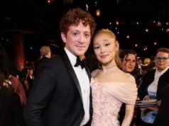 阿麗亞娜·格蘭德 (Ariana Grande) 和伊桑·斯萊特 (Ethan Slater) 三年後分手:友好分手後歌手保持單身幾個月