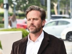 艾米漢莫 (Armie Hammer) 透露,他富有的父親 1.8 億美元的財產在 2022 年去世後,他得到了多少