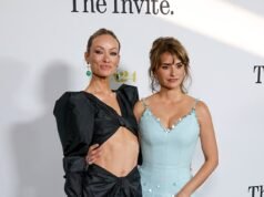 佩內洛普·克魯茲 (Penelope Cruz) 與奧利維亞·王爾德 (Olivia Wilde) 一起出席《邀請》洛杉磯首映式,52 歲的佩內洛普·克魯茲 (Penelope Cruz) 看起來非常年輕