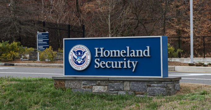 11int-Iran-deportations-ktmg-facebookJumbo.jpg