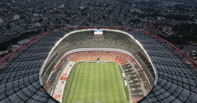 11int-worldcup-mexico-opener-vqzp-facebookJumbo.jpg
