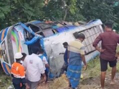 泰米爾納德邦發生巴士事故:旅遊巴士在維魯普蘭輪胎爆裂翻車,造成 24 人受傷,其中包括 10 名兒童(觀看影片)